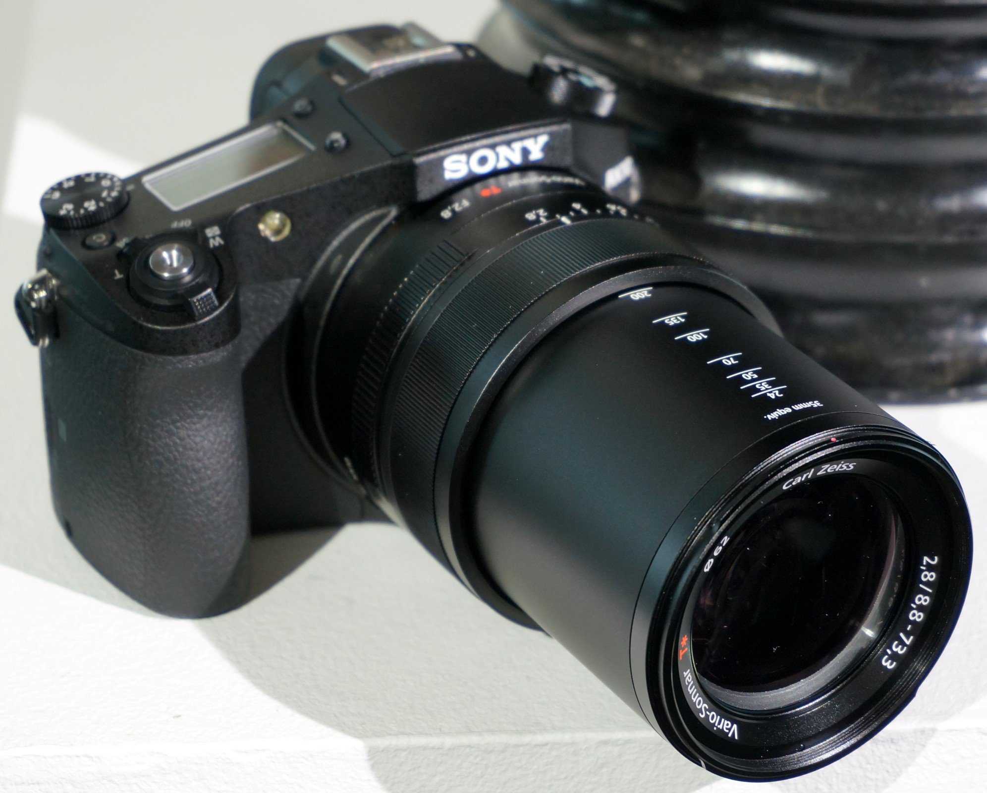 Обзор фотокамеры sony dsc-rx10 ii: универсал класса люкс. cтатьи, тесты, обзоры