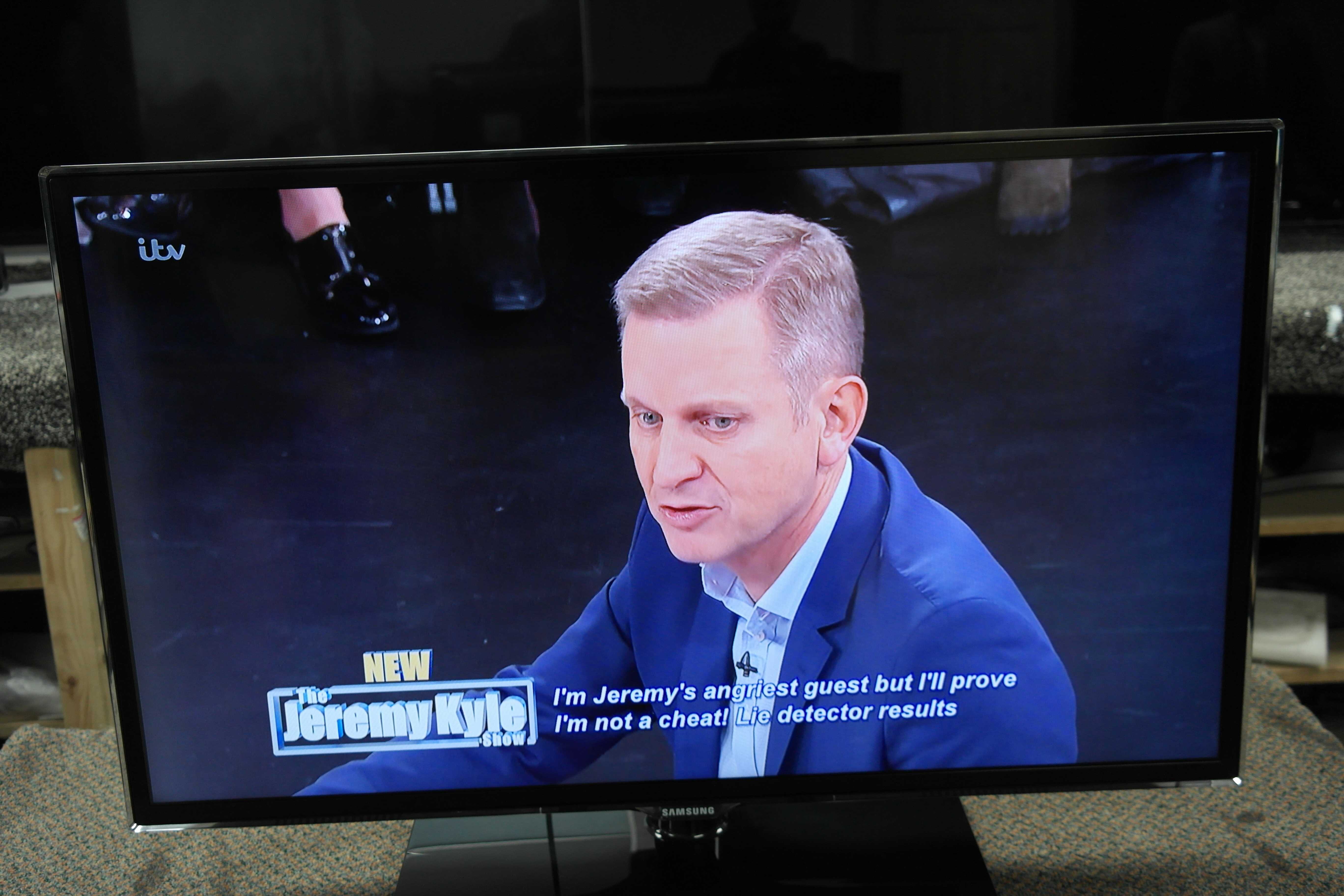 Specifications of samsung ue37es5500