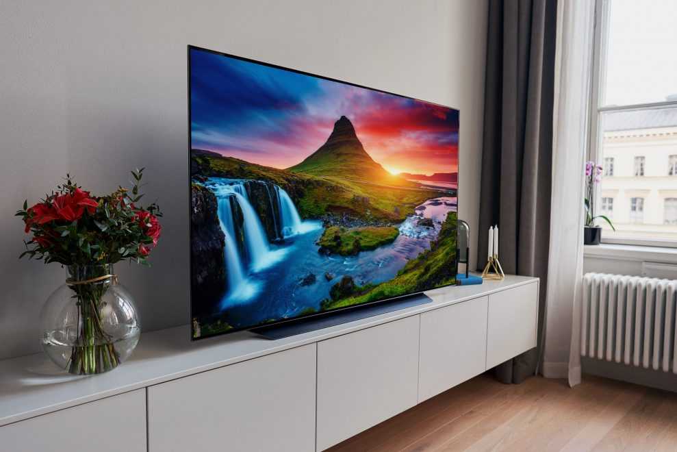 65 дюймов грации. обзор 4k-телевизора lg 65ub980v — ferra.ru